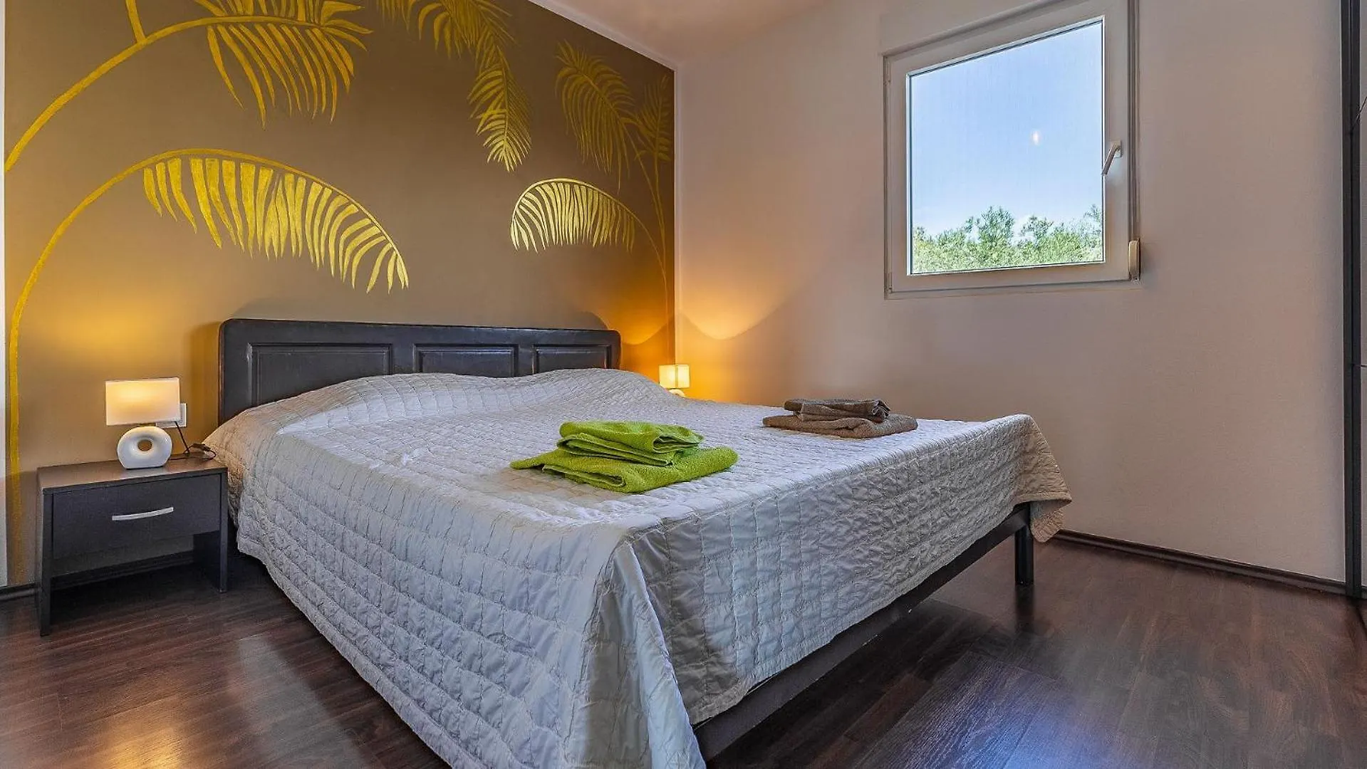 Holiday Home With Pool Near The Beach, Great Location Μεντουλίν Κροατία
